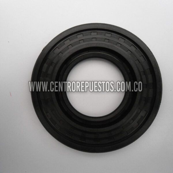 RETEN TRASERO EXTERIOR LLANTA JX1044