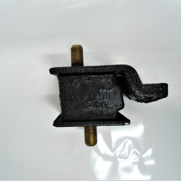SOPORTE MOTOR TRASERO