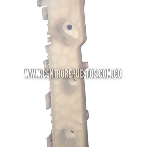 SOPORTE DER. BOMPER DELANTERO GRAND S3