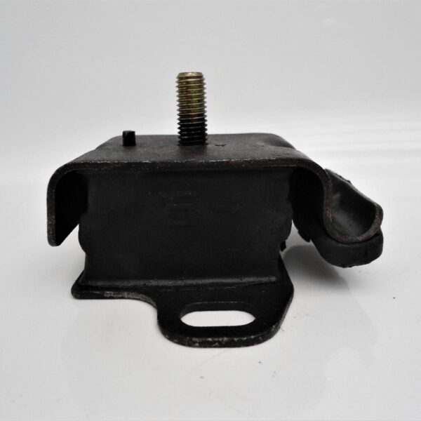 SOPORTE CAUCHO MOTOR DER.