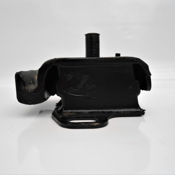 SOPORTE CAUCHO MOTOR IZQ.