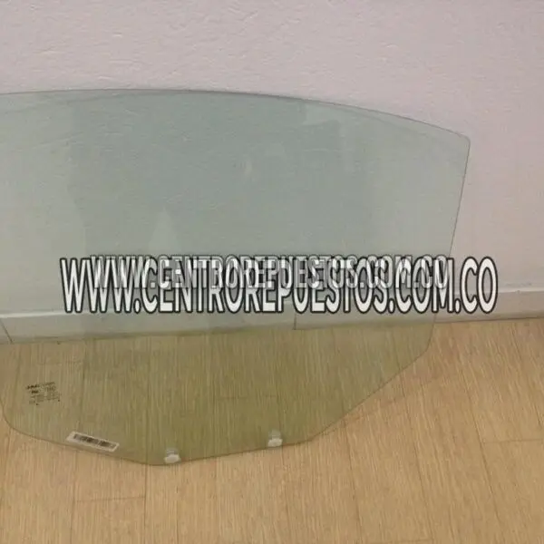 VIDRIO PUERTA TRASERA IZQ.