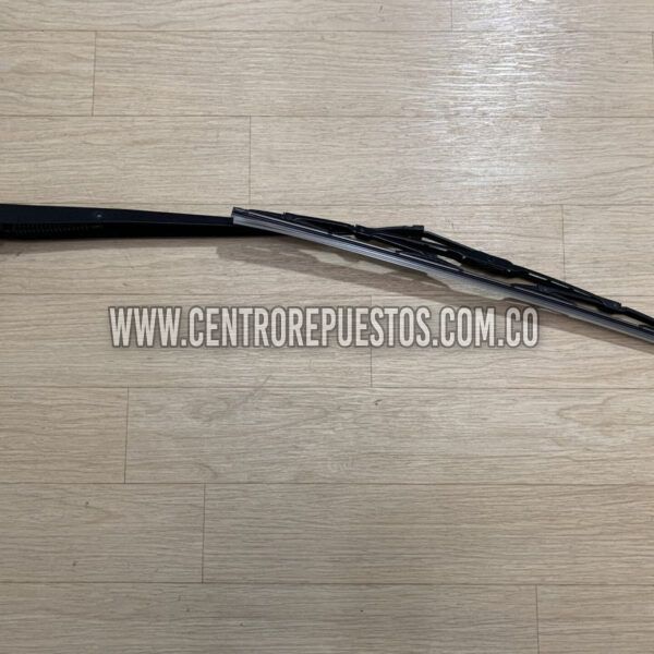 PLUMILLA LIMPIABRISAS DERECHA JAC 1131